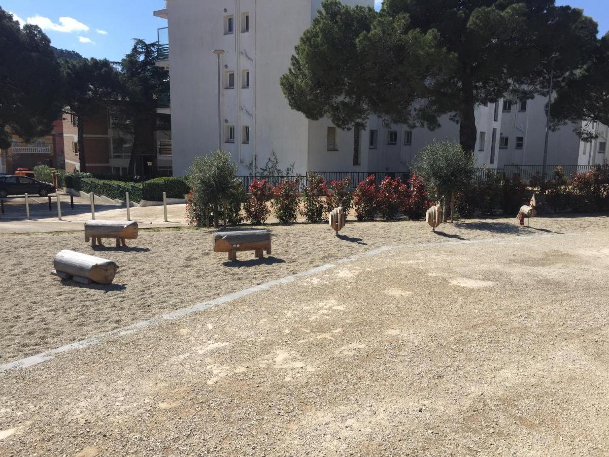 Appartement Standing 58M Plage A 3Mn En Voiture Rosas Exterior foto